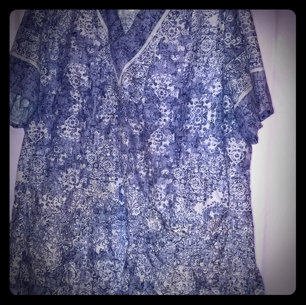 Scrub top